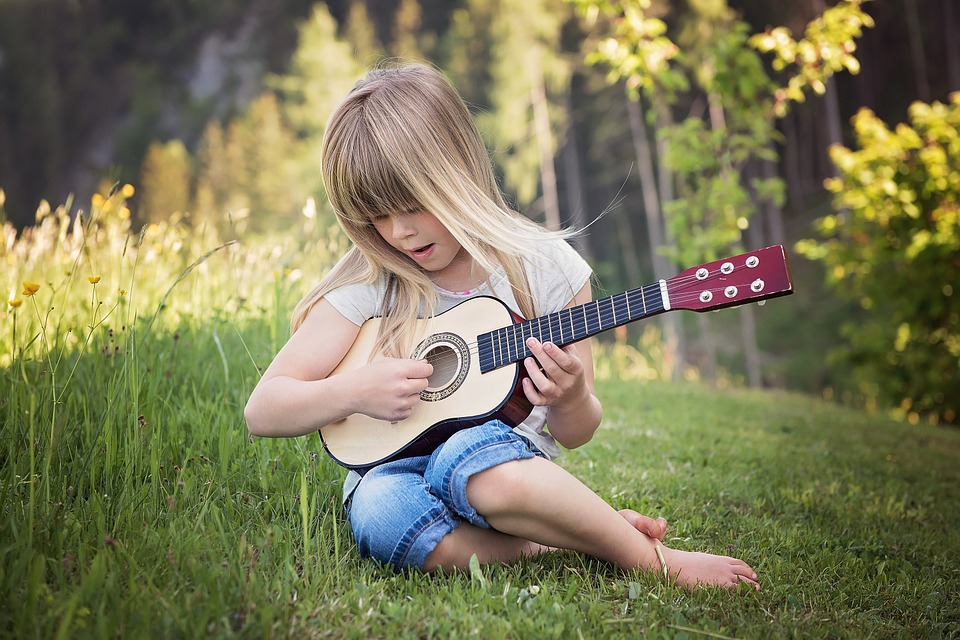 L’impact de la musique sur le plan intellectuel des enfants